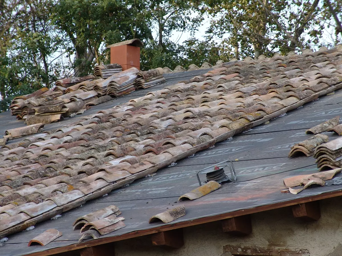 colocacion de teja arabe