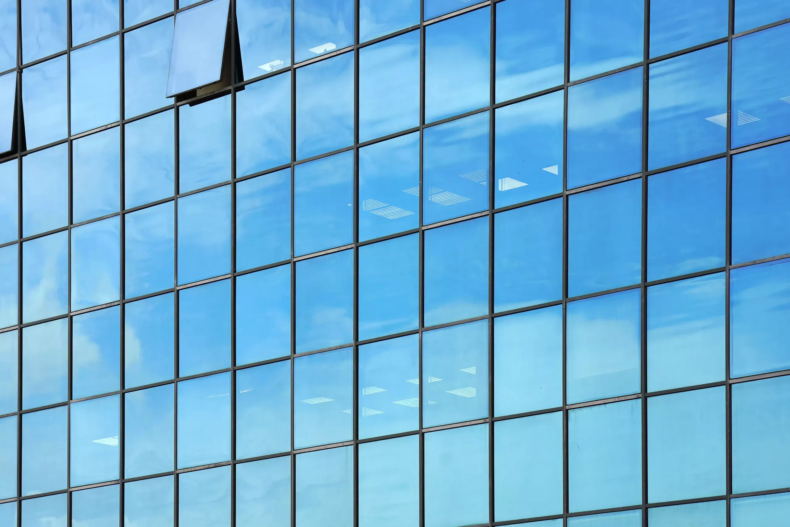 fachadas de cristal Perito judicial Oviedo